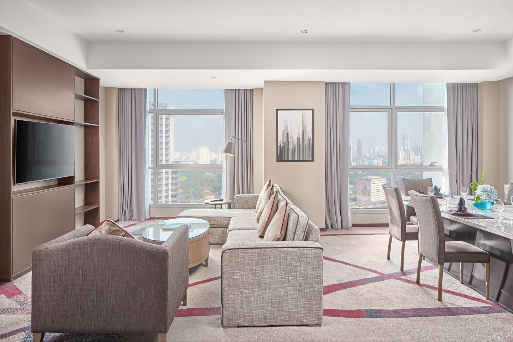 Crowne Plaza Manila Galleria By Ihg Pasig City Exteriör bild