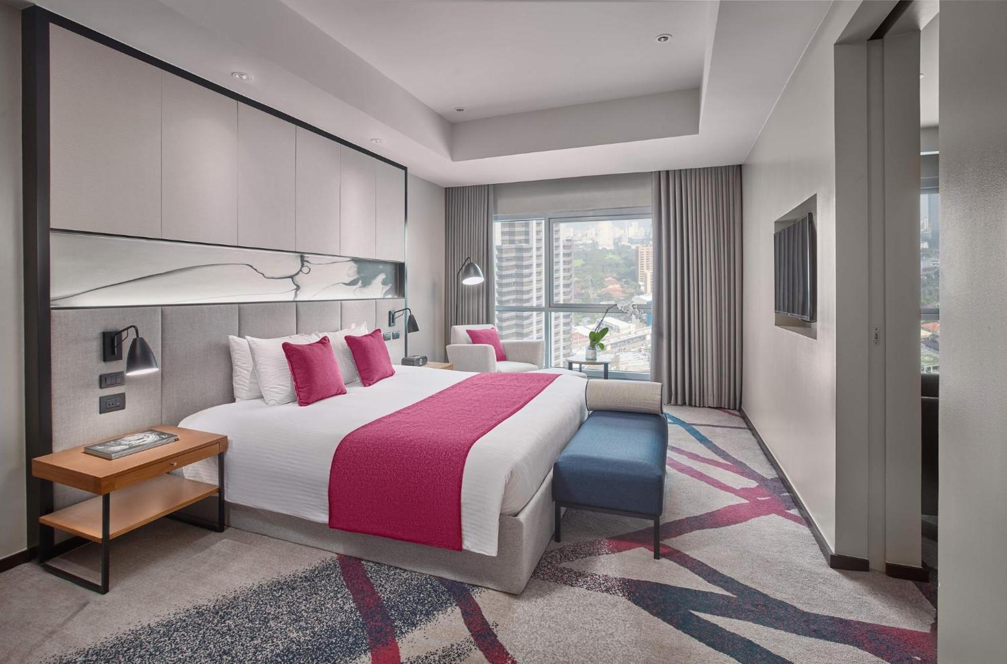 Crowne Plaza Manila Galleria By Ihg Pasig City Exteriör bild