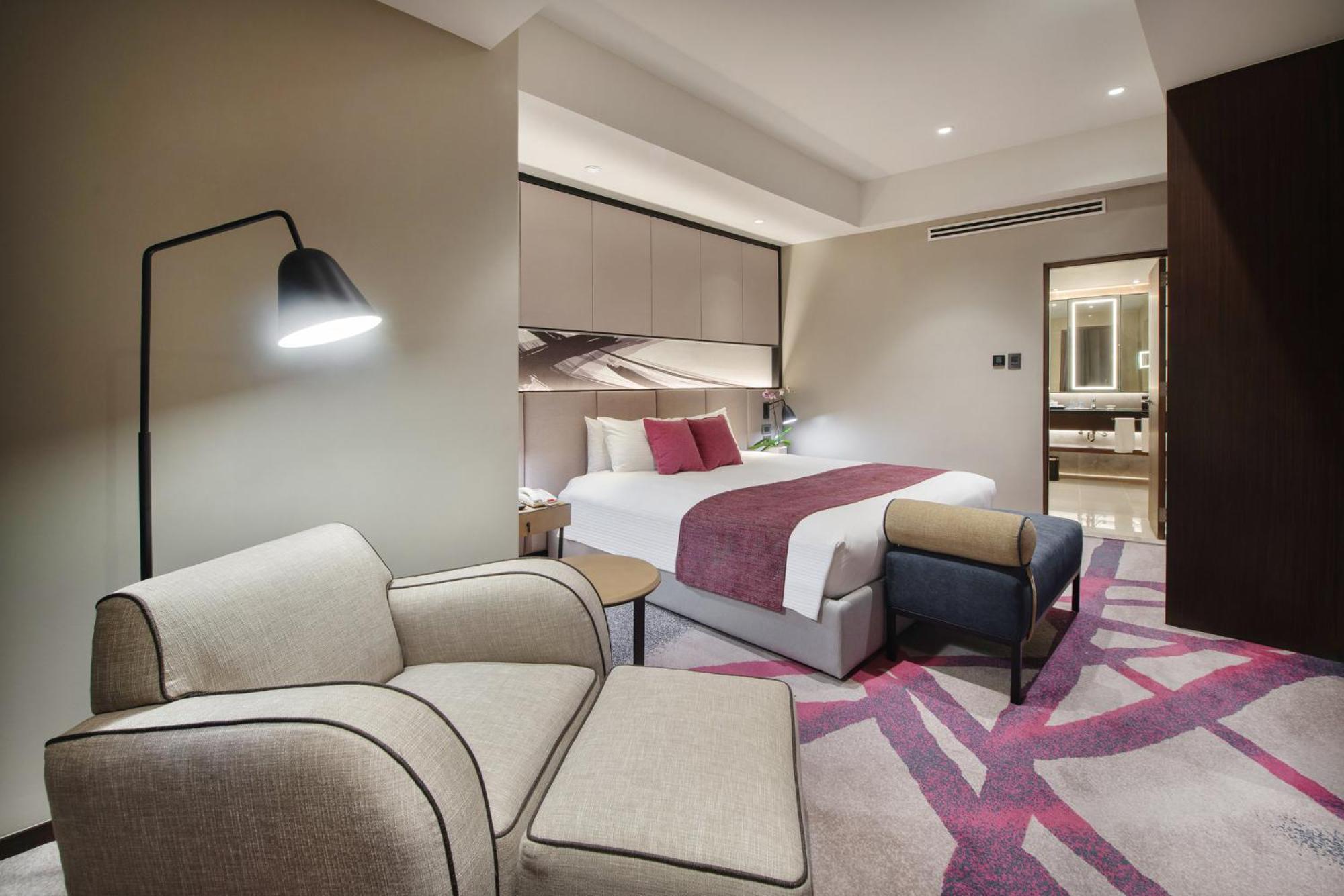 Crowne Plaza Manila Galleria By Ihg Pasig City Exteriör bild