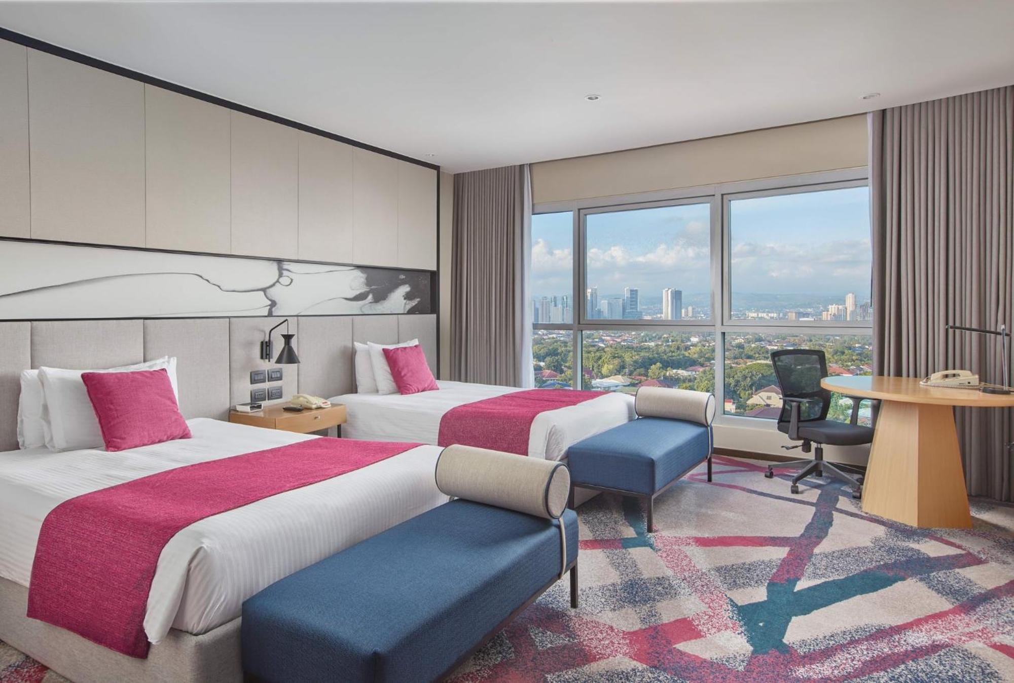 Crowne Plaza Manila Galleria By Ihg Pasig City Exteriör bild